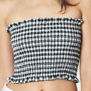 Stretchy cute checkered tube top!